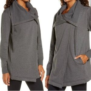 Zella NWT Women's Gray Wrap Jacket Fully Fleeced‎ Lined Size Medium
